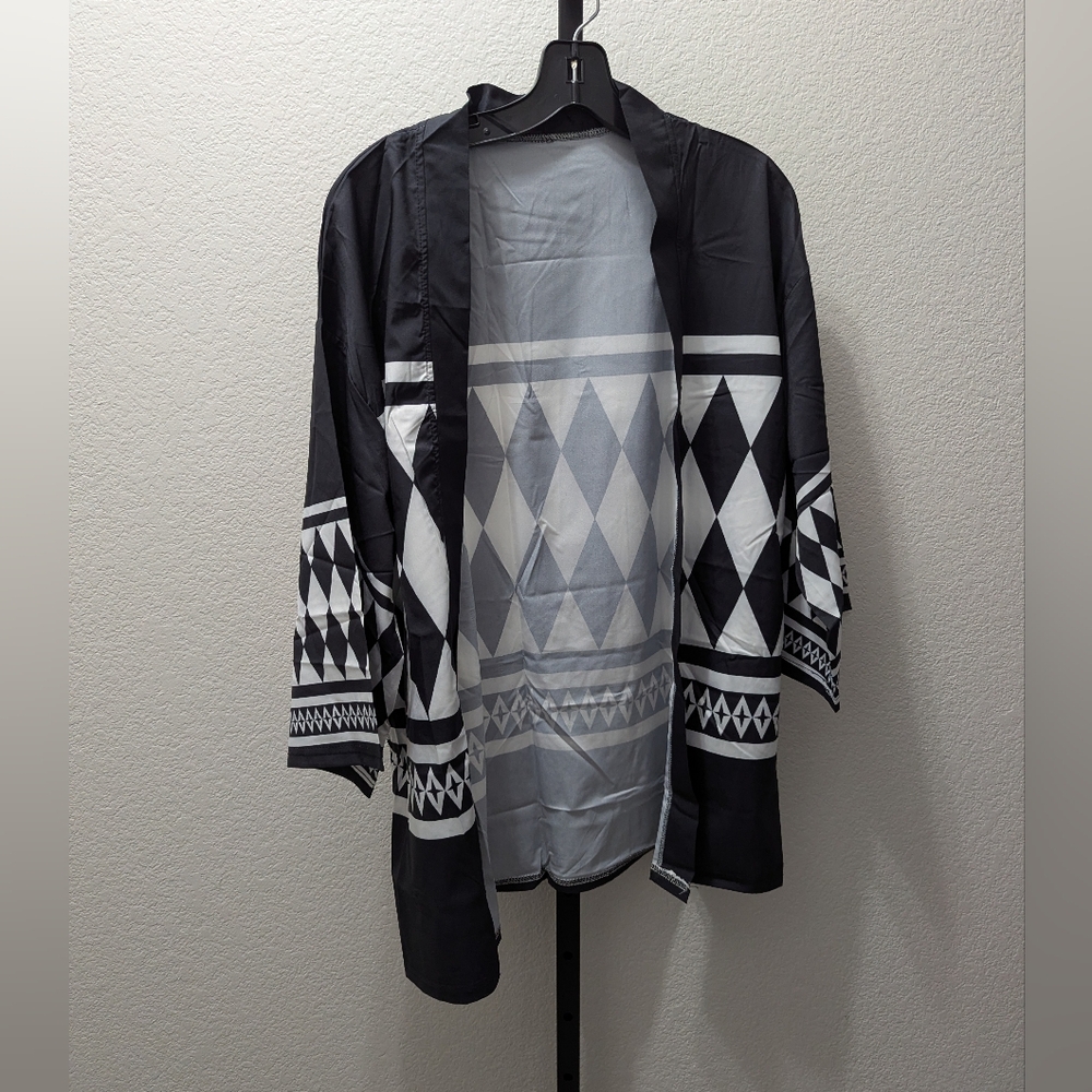 3/$12 New Tokyo Revengers Kimono Costume - Picture 2 of 5